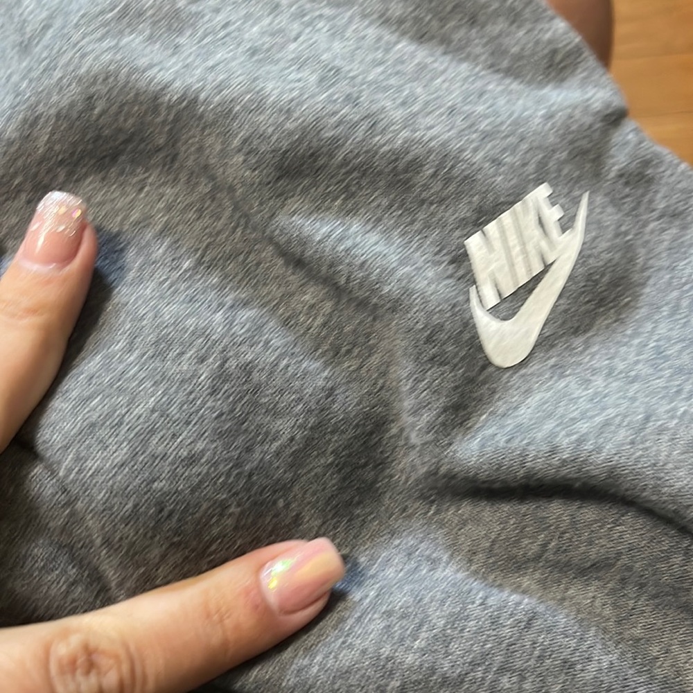 Nike sweat pants, 2x worn once too big